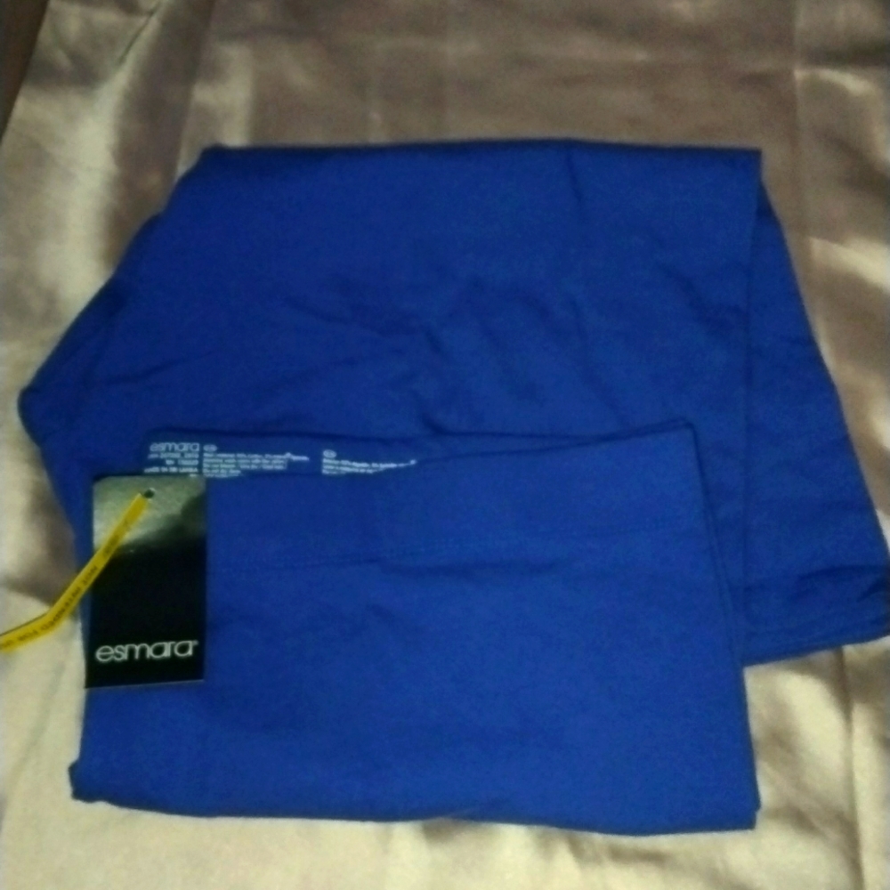 Blue Capri Leggings